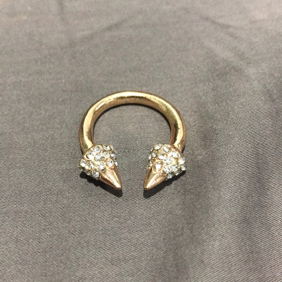 Spike rose gold ring with rhinestones - Picture 1 of 2